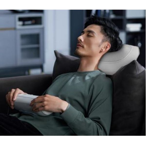 Coussin massant chauffant multizones et multi massages