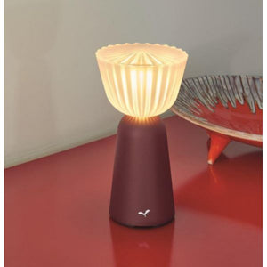 Lampe à poser LED sans fil H20cm SWIING Fermob Cerise noire