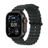 Apple Watch Ultra 3 GPS + Cell, Boîtier en titane noir de 49 mm, Bracelet Océan noir