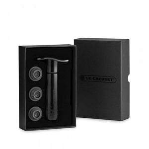 Ensemble pompe à vin + 3 bouchons